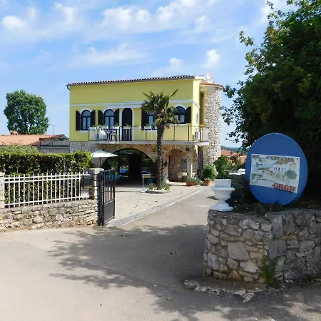 Apartman Ana *