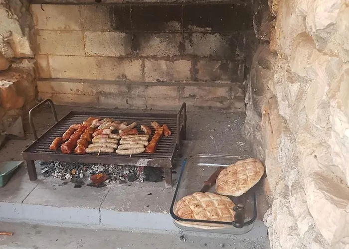 Ana Apartmán *